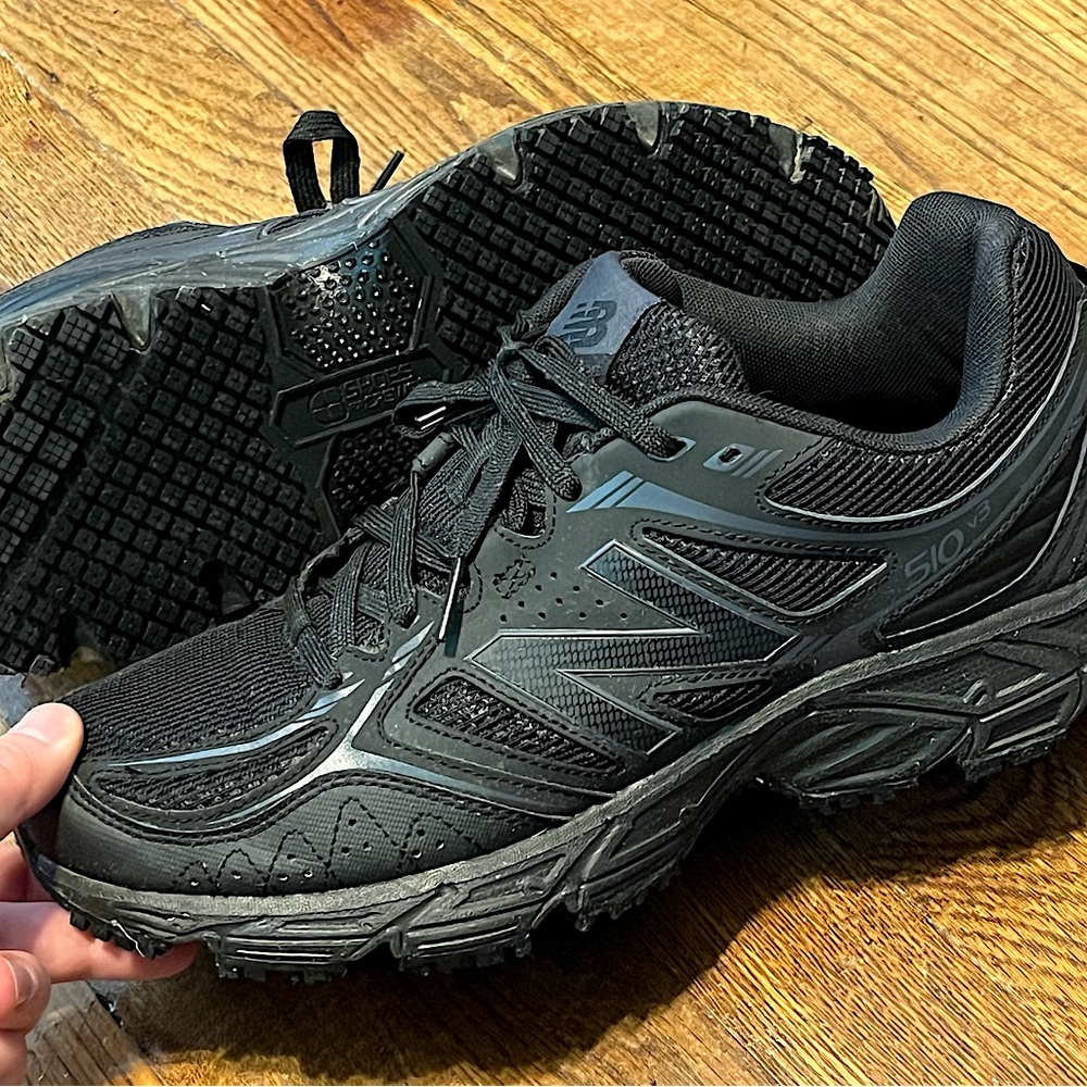 New Balance 510 slip resistant work shoes sz. 10.5